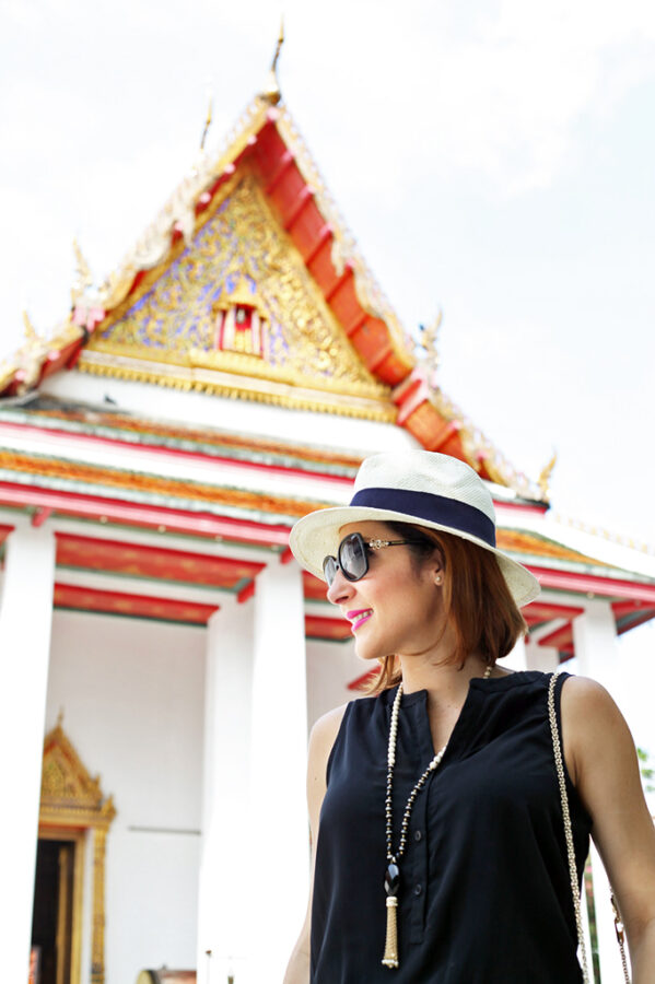 1-15-16-Blame-it-on-Mei-Miami-Fashion-Travel-Blogger-Thailand-Bangkok-Buddhist-Temple-Thai-Building-Valentino-Rockstud-Handbag-Panama-Hat-Travel-Outfit-Look-Black-Romper