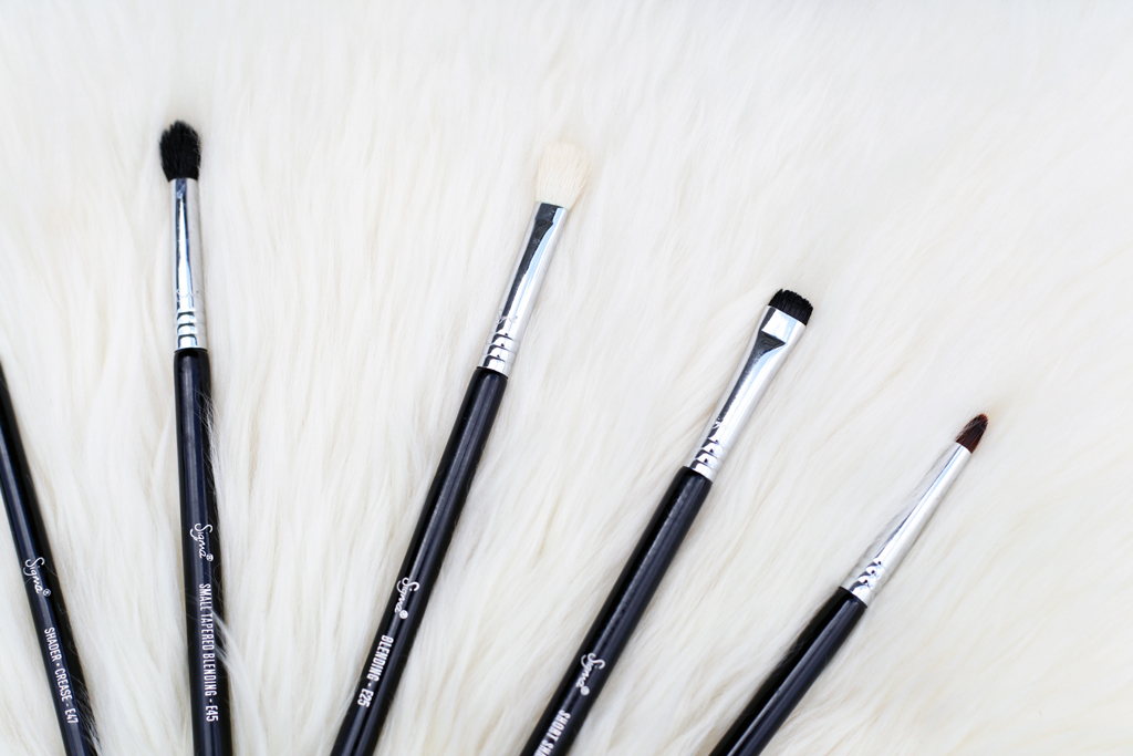 Blame-it-on-Mei-Miami-Fashion-Beauty-Blogger-Tarte-BeautyBlender-Sigma-Beauty-Must-Have-Makeup-Brushes