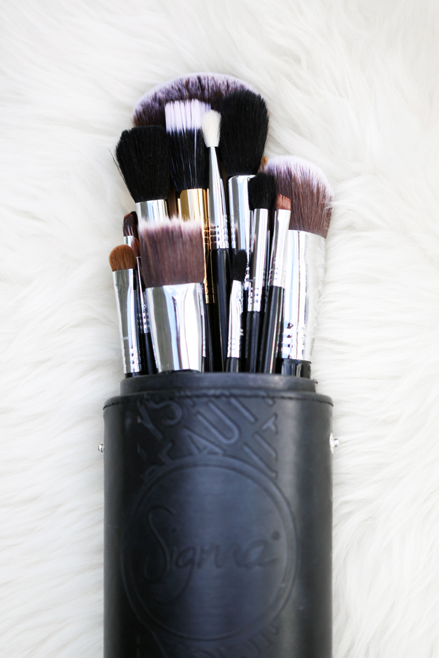 Blame-it-on-Mei-Miami-Fashion-Beauty-Blogger-Tarte-BeautyBlender-Sigma-Beauty-Must-Have-Makeup-Brushes