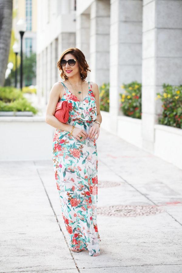 Blame-it-on-Mei-Miami-Fashion-Blogger-2016-Spring-Outfit-Casual-Look-Maxi-Dress-Florals-Coral-Clutch-Louis-Vuitton-Cateye-Sunglasses-Soft-Waves-Short-Hair