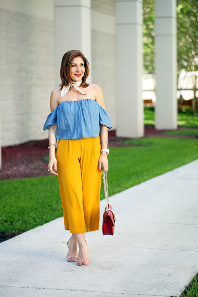 Blame-it-on-Mei-Miami-Fashion-Blogger-2016-Spring-Look-Summer-Casual-Outfit-Chambra-Off-The-Shoulder-How-To-Wear-Neck-Scarf-Valentino-Rockstud-Crossbody-Culottes