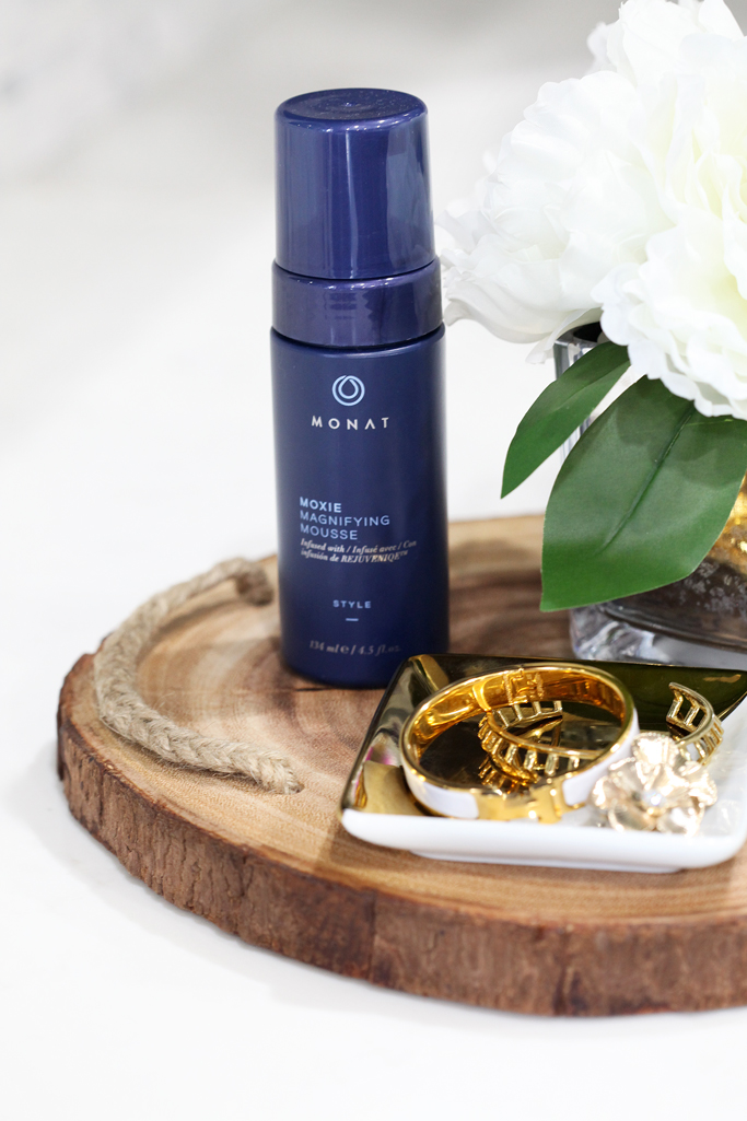 Blame-it-on-Mei-Miami-Fashion-Beaty-Blogger-2016-Summer-Healthy-Hair-Care-MONAT-Moxie-Magnifying-Mousse-with-Rejuveniqe-gives-volume-body