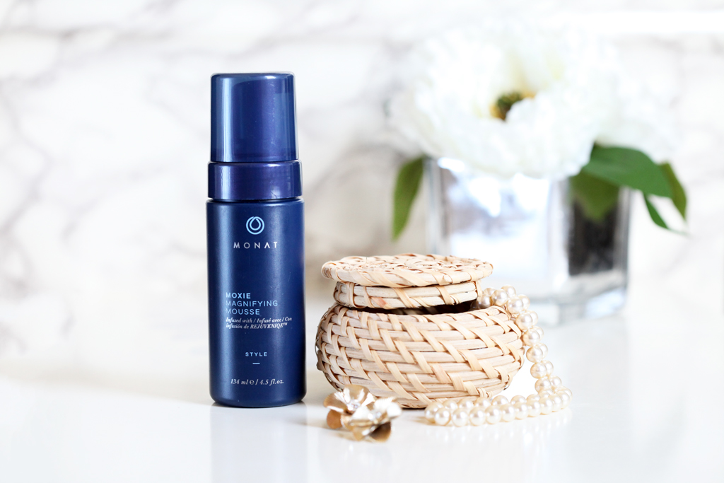 Blame-it-on-Mei-Miami-Fashion-Beaty-Blogger-2016-Summer-Healthy-Hair-Care-MONAT-Moxie-Magnifying-Mousse-with-Rejuveniqe-gives-volume-body