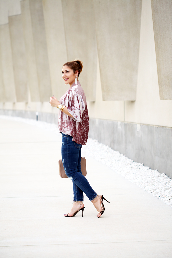 Blame-it-on-Mei-Miami-Fashion-Blogger-2016-Velvet-Kimono-Jacket-Rose-Quartz-with-Denim-Valentino-Rockstud-Sandals-Tassel-Earrings-Casual-Look-Transition-to-Fall-Outfit