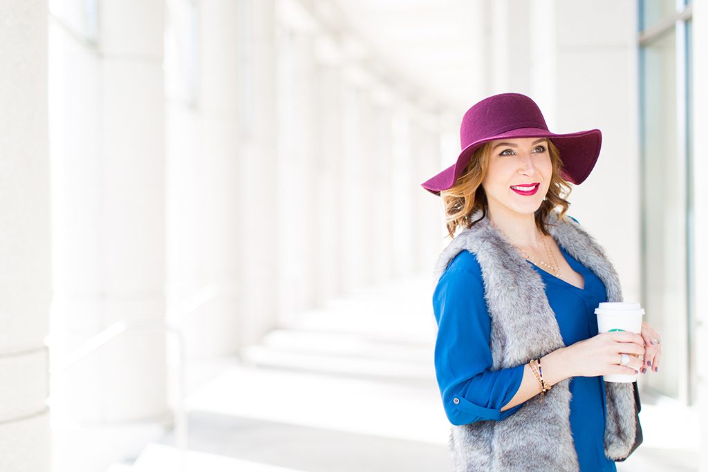 Blame-it-on-Mei-Miami-Fashion-Blogger-2016-Fall-Outfit-Faux-Fur-Jacket-Faux-Leather-Leggings-Felt-Floppy-Hat-Lace-Up-Gray-Sandals-Chanel-Classic-Black