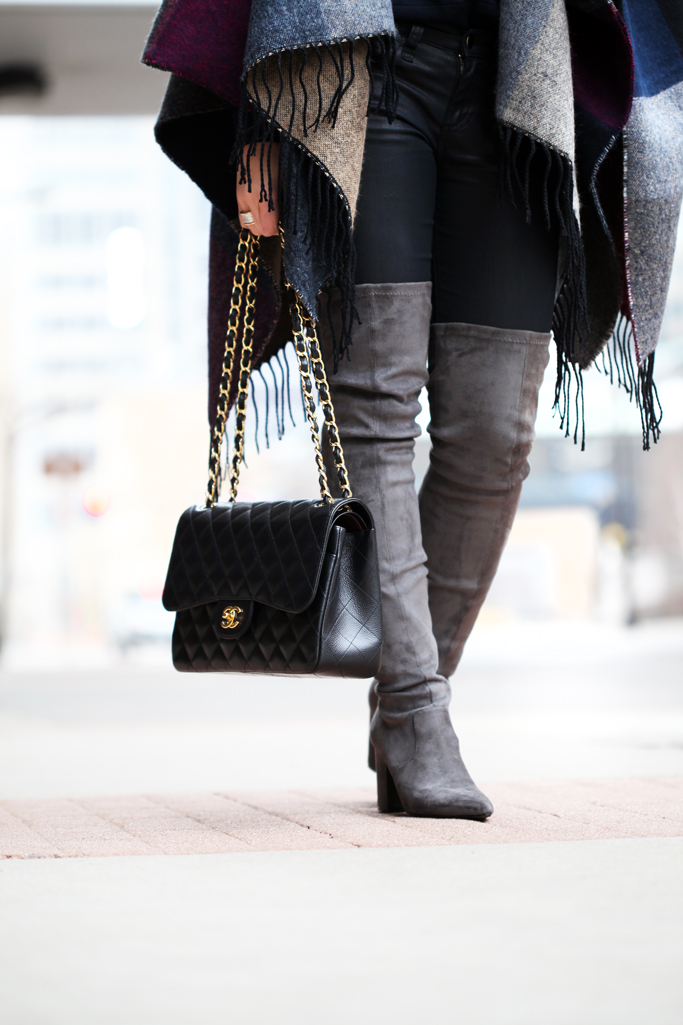 Blame-it-on-Mei-Miami-Fashion-Travel-Blogger-2016-Winter-Fall-Look-How-To-Wear-Poncho-Pom-Beanie-Gray-Over-The-Knee-Boots-with-Jeans-Geometric-Cape-Minneapolis