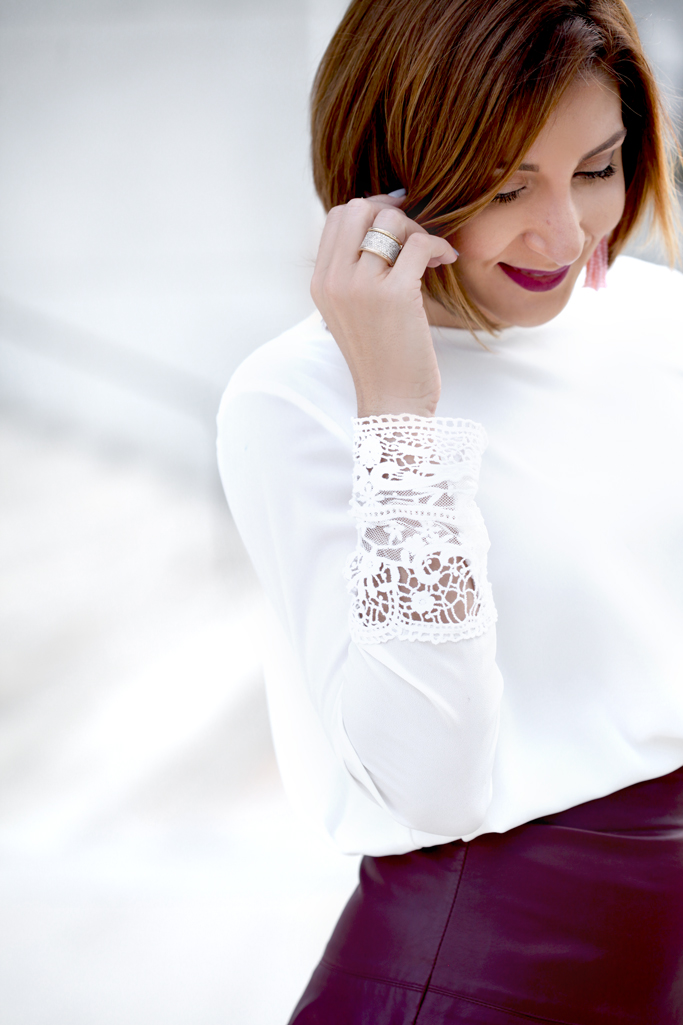 Blame-it-on-Mei-Miami-Fashion-Blogger-2017-Valentines-Day-Look-Date-Night-Outfit-White-Blouse-with-Burgundy-Maroon-Short-Skater-Skirts-Pink-Diana-Tory-Burch-Clutch-Tassel-Earrings