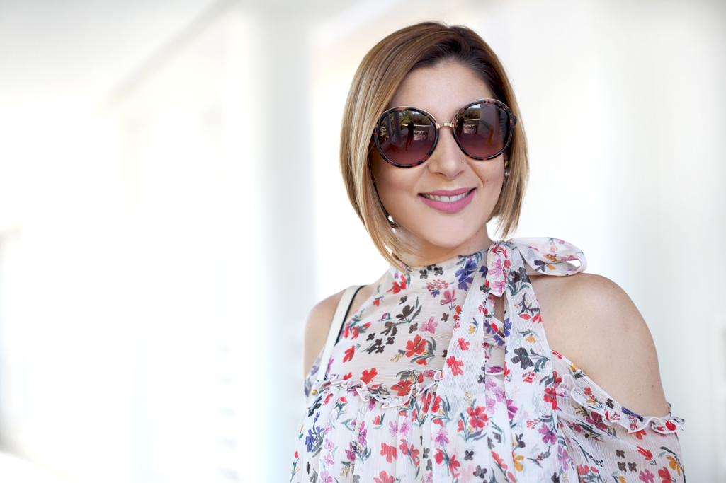 Blame-it-on-Mei-Miami-Fashion-Blogger-2017-Casual-Look-Floral-Cold-Shoulder-Button-Denim-Skirt-Valentino-City-Rockstud-Sandals-White-Gucci-GG-Marmont-Chevron