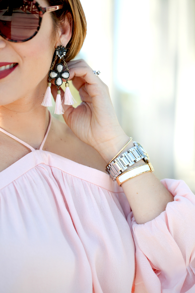Blame it on Mei, @blameitonmei, Miami Fashion Blogger Halter Off The Shoulder Top, Flare Jeans, 70s Summer Look