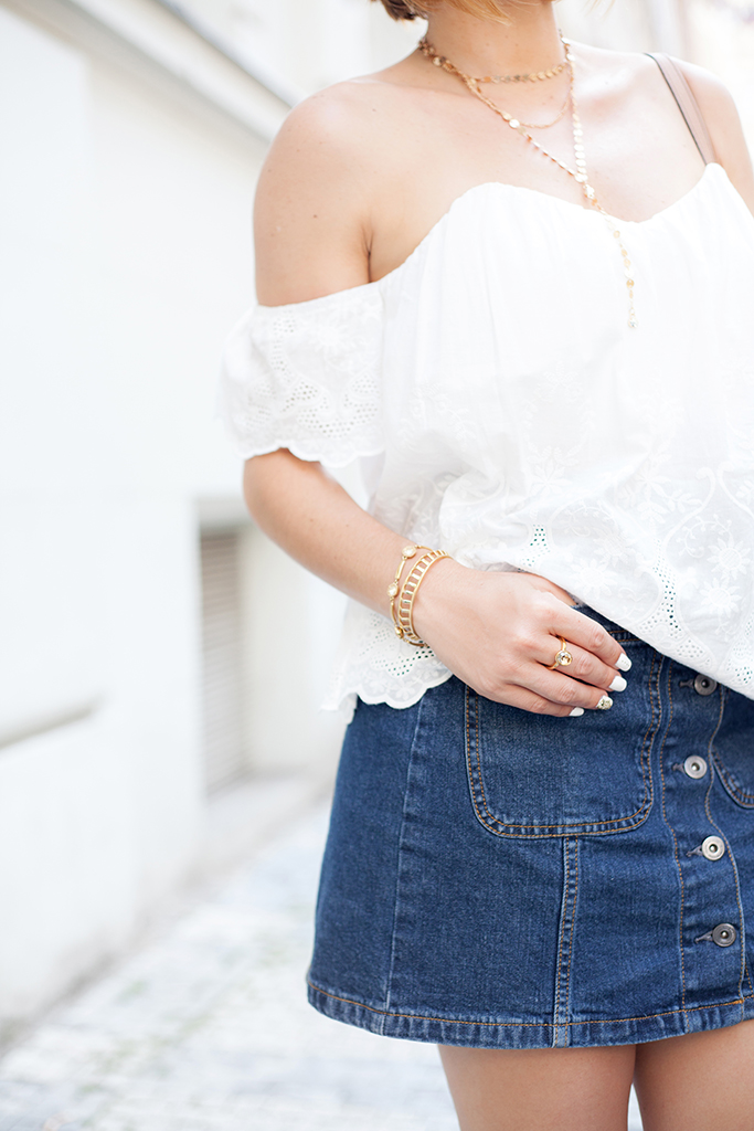 \Blame it on Mei, @blameitonmei, Miami Fashion Blogger, Summer Travel Look, Eyelet Top, Denim Skirt, Prague, Czech Republic