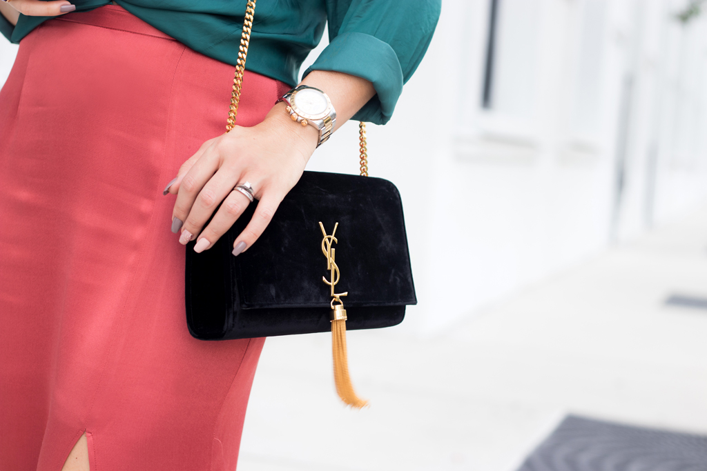 Blame it on Mei, @blameitonmei, Miami Fashion Blogger, Satin Midi Skirt Fall Autumn Look