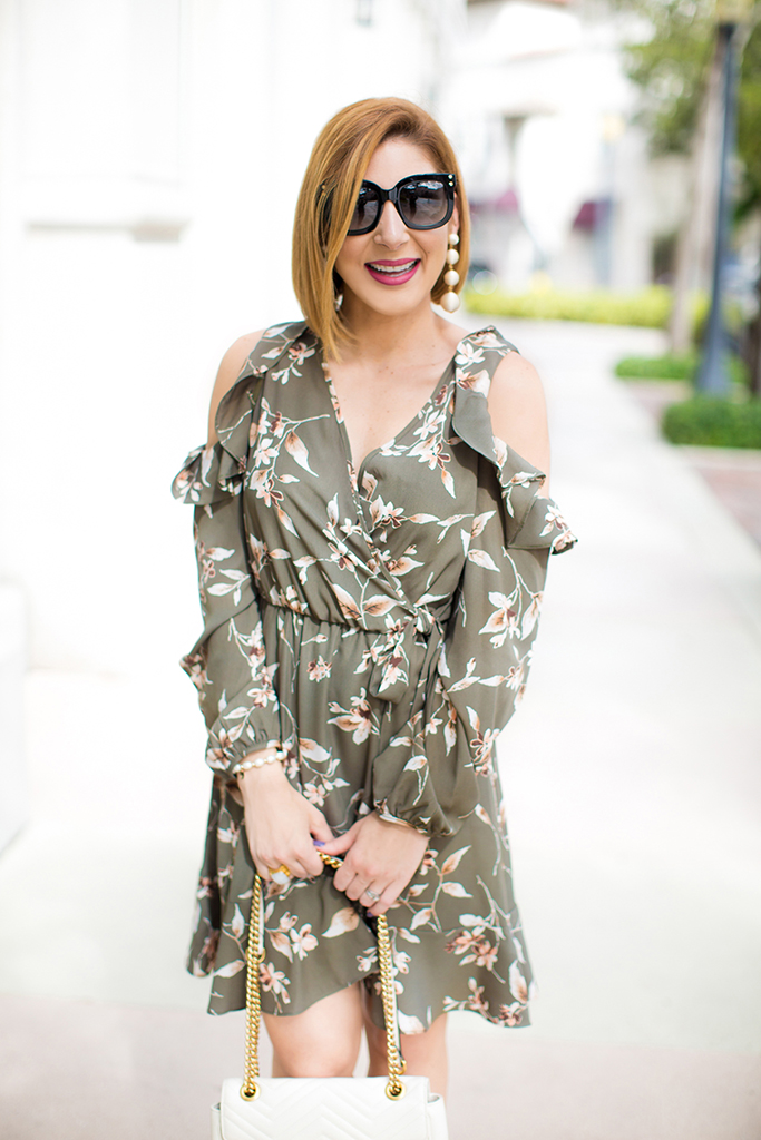 Blame it on Mei, @blameitonmei, Miami Fashion Blogger, Floral Wrap Dress