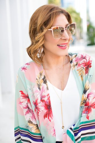 Blame it on Mei, @blameitonmei, Miami Fashion Blogger, how to style wear floral kimono