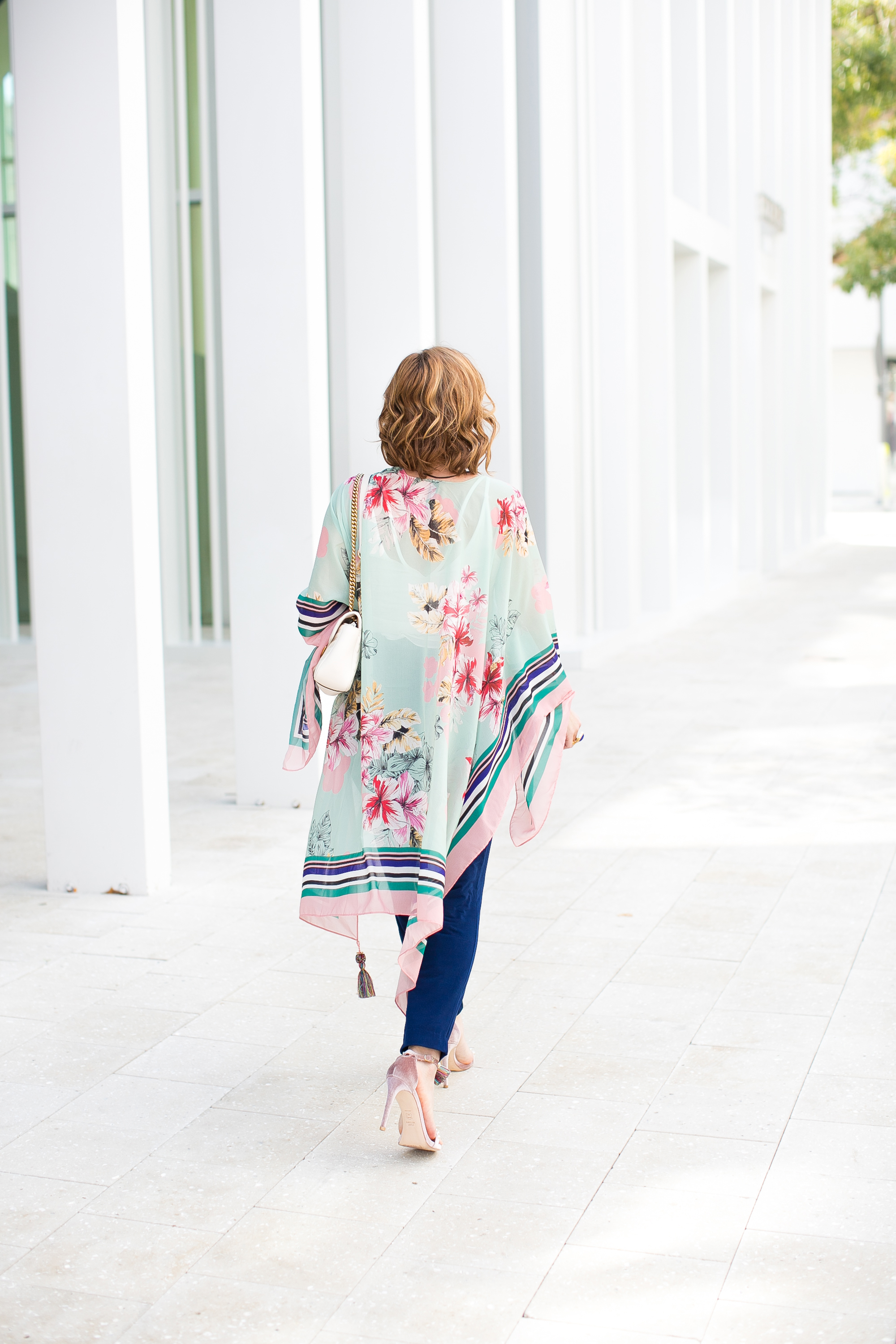 Blame it on Mei, @blameitonmei, Miami Fashion Blogger, how to style wear floral kimono