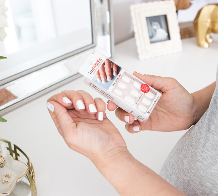 Blame it on Mei, @blameitonmei, Miami Fashion Blogger, How to 5 Minute Gel Manicure at home