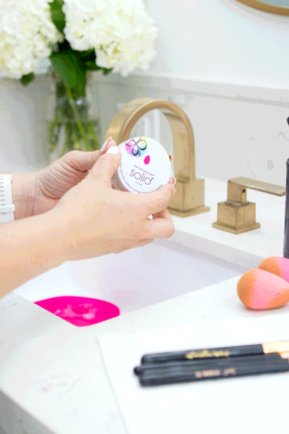Blame it on Mei, @blameitonmei, Miami Fashion Beauty Blogger, How to clean makeup brushes beautyblender