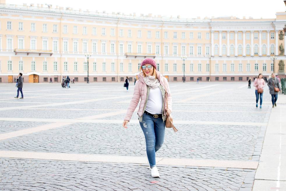 Blame it on Mei, @blameitonmei, Miami Fashion Travel Blogger, What To Wear To Russia, Puffer Jacket, The Palace Square, St. Petersburg Russia