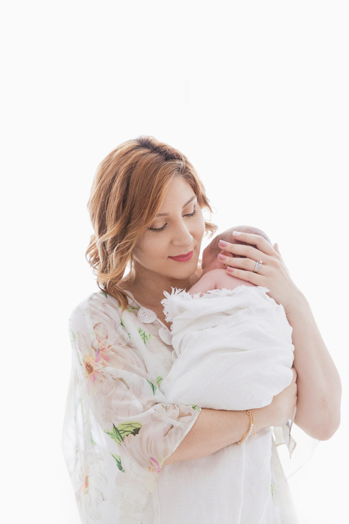 Blame it on Mei, Miami Fashion Mommy Blogger, Newborn Photo Session