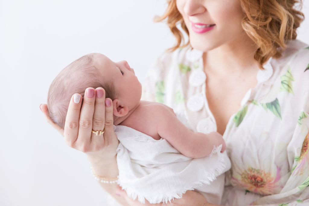 Blame it on Mei, Miami Fashion Mommy Blogger, Newborn Photo Session