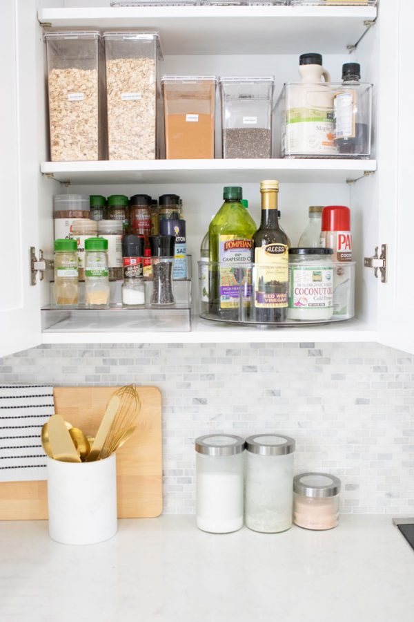 Blame it on Mei, @blameitonmei, Miami Fashion Lifestyle Mom Blogger, how to organize small pantry, maximize space