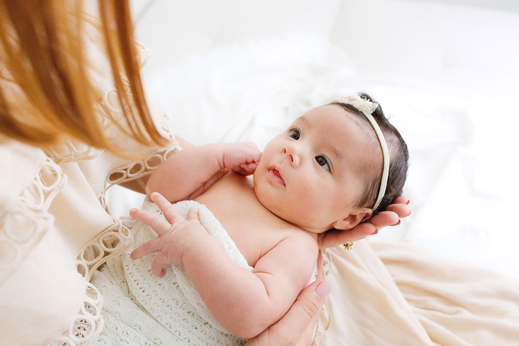 Blame it on Mei, @blameitonmei, Miami Fashion Mommy Blogger, newborn family photos, how to choose a photographer