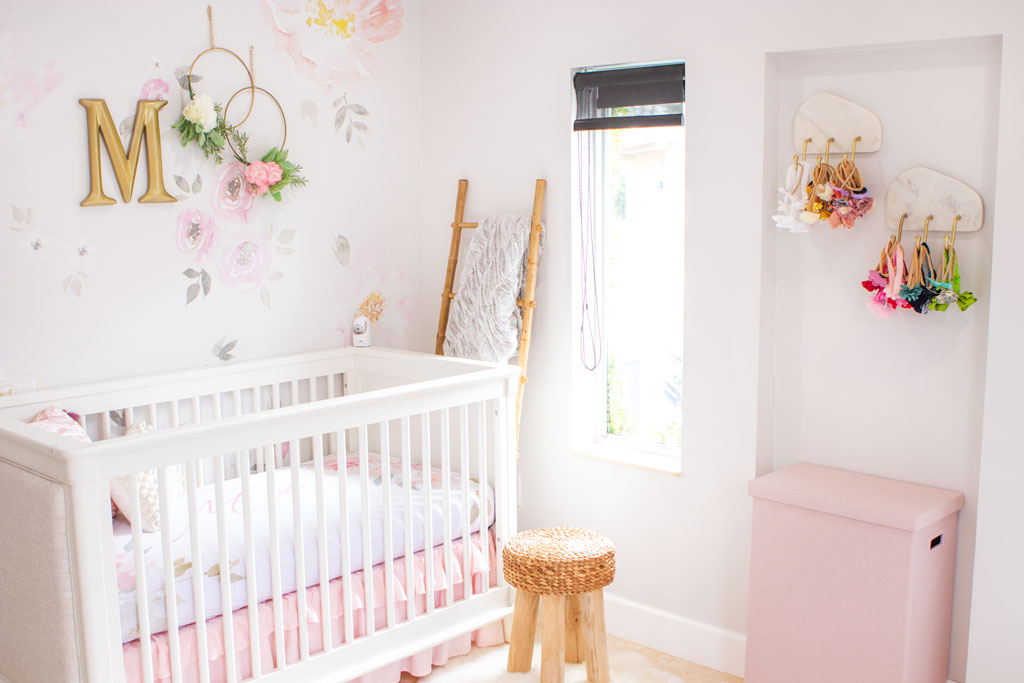 Blame it on Mei, @blameitonmei, Miami Fashion Lifestyle Mom Blogger, Vintage Floral Boho Nursery