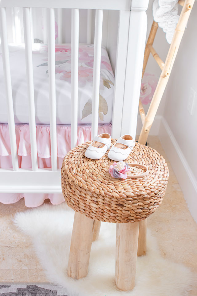 Blame it on Mei, @blameitonmei, Miami Fashion Lifestyle Mom Blogger, Vintage Floral Boho Nursery