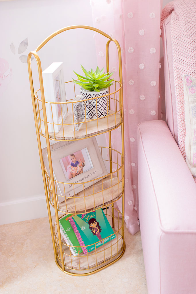Blame it on Mei, @blameitonmei, Miami Fashion Lifestyle Mom Blogger, Vintage Floral Boho Nursery