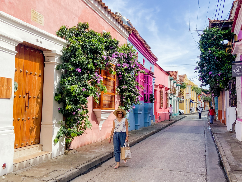 Blame it on Mei, @blameitonmei Miami Lifestyle Mom Blogger, What to do Cartagena Travel Guide, barrio san Diego