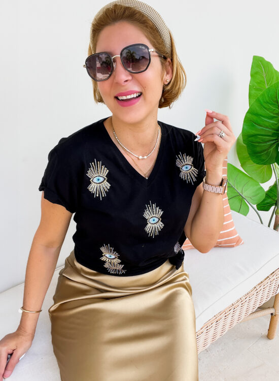 Blame it on Mei, Mei Jorge @blameitonmei, Miami Fashion Blogger, Miami Mom Blogger Trending Evil Eye shirt